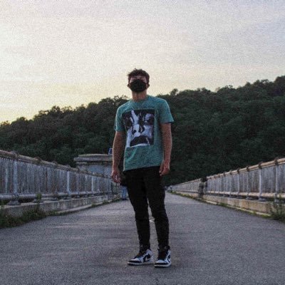 Profile Picture of Christian Alvarez (@Christi37737173) on Twitter