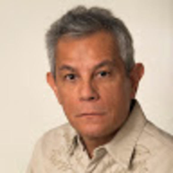 Profile Picture of Martin l. Cisneros (@martinlcisneros) on Poshmark