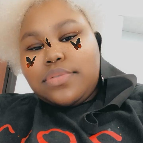 Profile Picture of Jayla Whiting (@jaylacute04) on Poshmark