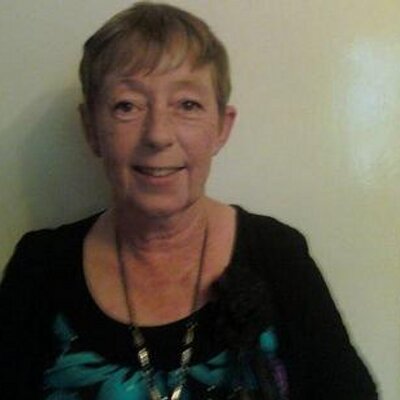Profile Picture of Bernadette Conway (@j3llyb3an53) on Twitter
