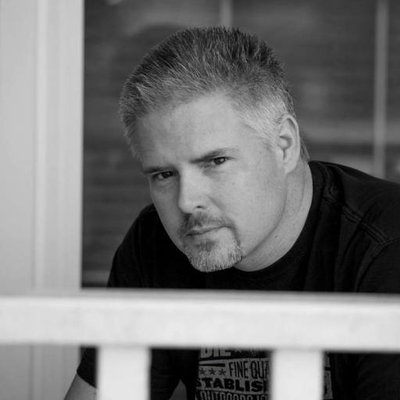 Profile Picture of Eric Caldwell (@Why0Why1000) on Twitter