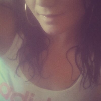 Profile Picture of Alyce Sharp (@alycesharp88) on Twitter