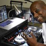 Profile Picture of Alton Steven Gibson III (@onesistem_dj_trakshun) on Instagram