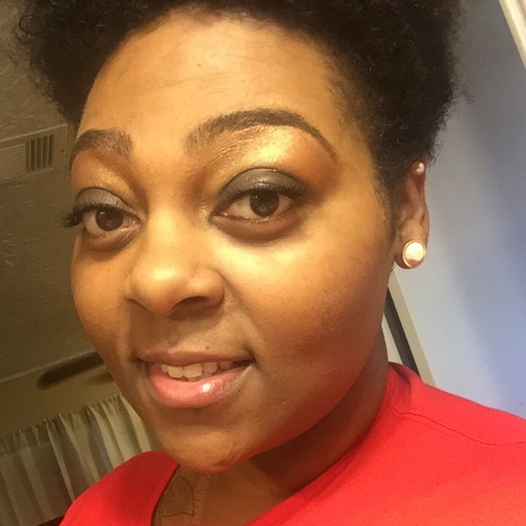 Profile Picture of Joia Batiste (@joiab88) on Poshmark