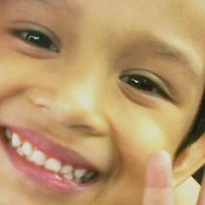 Profile Picture of Robertson (@MartinRobertson) on Twitter