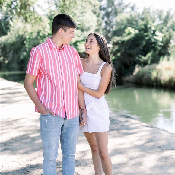 Profile Picture of Papa Papa (@papa_papa) on Poshmark