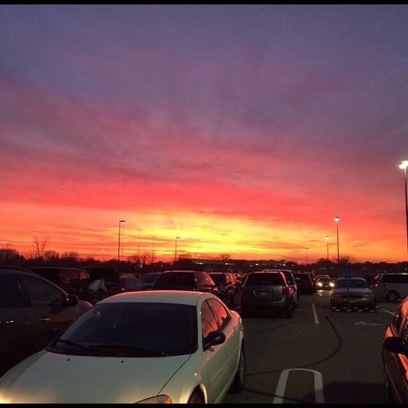 Hailey Pagani - Poshmark Profile Picture of Hailey Pagani (@haileypagani) on Poshmark