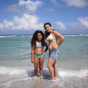 Profile Picture of Cindy Almeida (@cindyisunique) on Myspace
