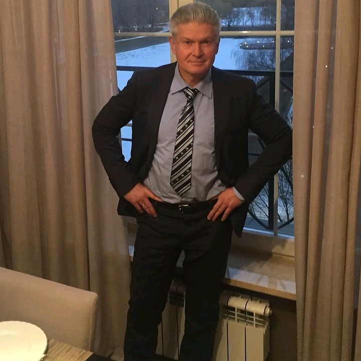 Profile Picture of Michael hinrichsen (@userrrzmesizic) on Tiktok