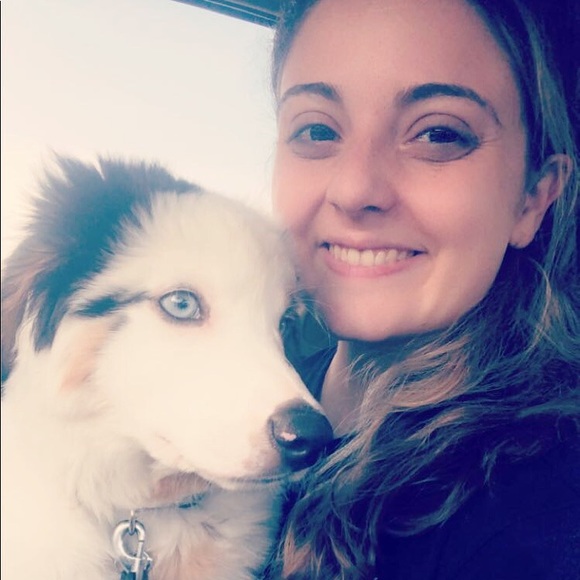 Profile Picture of Alana Quance (@alanaquance) on Poshmark