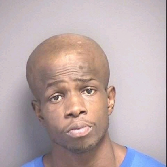 Profile Picture of Carlos Johnson (@losman24) on Poshmark