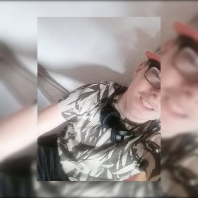 Profile Picture of Daniel Becker (@KennyDanielson0) on Twitter