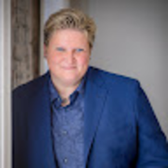 Profile Picture of Jen Croneberger (@cappy973) on Poshmark