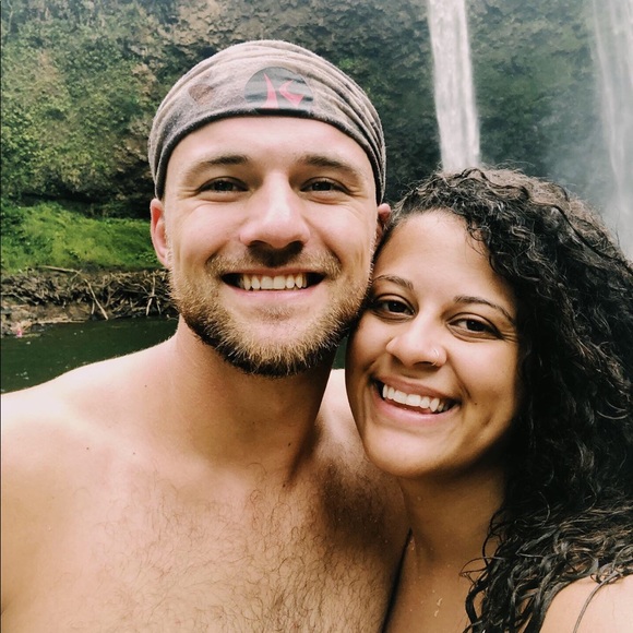 Profile Picture of Yadon Hruza (@yadonhruza) on Poshmark