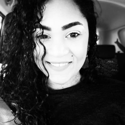 Profile Picture of Deborah D González 🌎 (@nomellamodebora) on Twitter