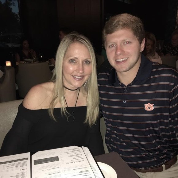 Profile Picture of Brenda Capps (@cappsbn) on Poshmark