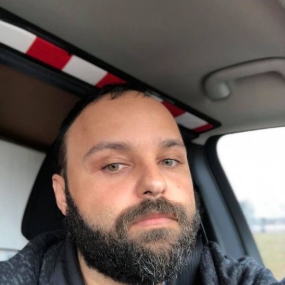 Profile Picture of Corey Thurston (@cdt2486) on Poshmark