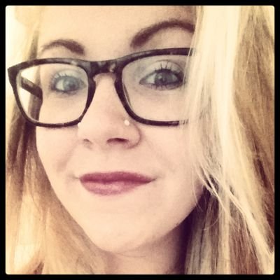 Profile Picture of Claire Parker (@x_claireee) on Twitter