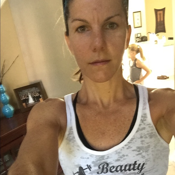 Jennifer Dimascio - Poshmark Profile Picture of Jennifer Dimascio (@jenndimascio) on Poshmark