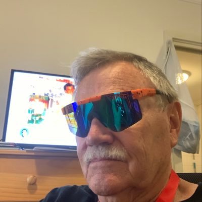 Profile Picture of tony dutton (@tonydutton18) on Twitter