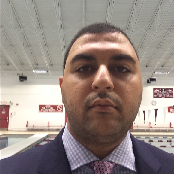 Profile Picture of Ahmed Abdelaal (@shrki416) on Poshmark