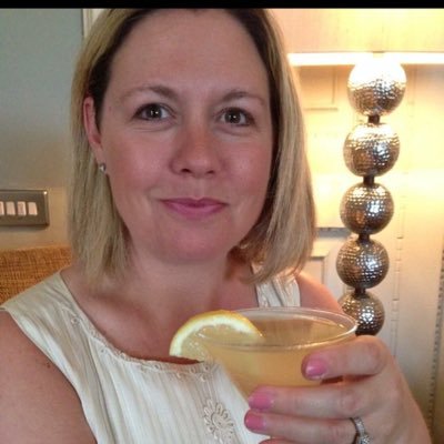 Profile Picture of Kerry Adams (@kerrymumandwife) on Twitter