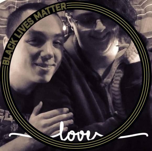 Profile Picture of Trevor Chapman (@trevorxlr) on Poshmark