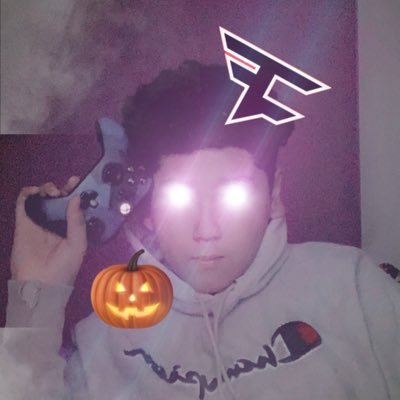 Profile Picture of Astroooo (@ErikCollazo5) on Twitter
