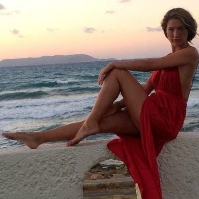 Profile Picture of Julia Glenn (@kdavid186) on Twitter