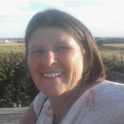 Profile Picture of Lisa Bronwen Fooks (@bronwen7180) on Twitter