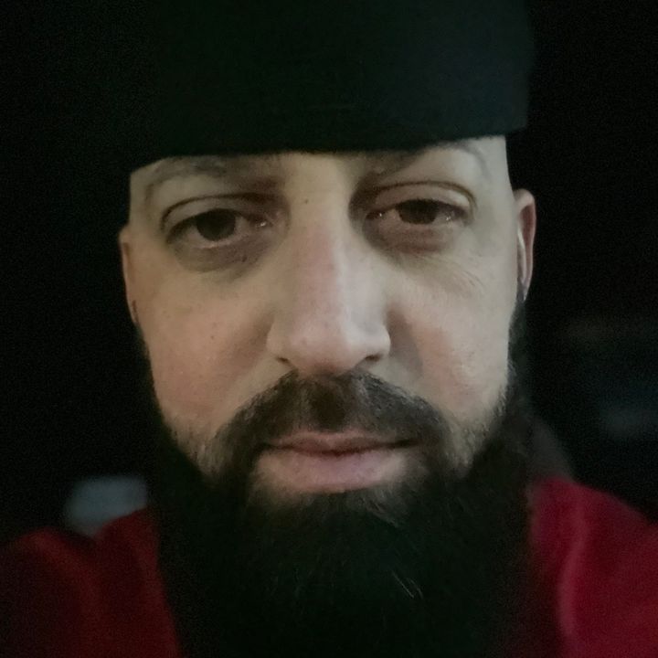 Profile Picture of Robert Huston (@@roberthuston8) on Tiktok
