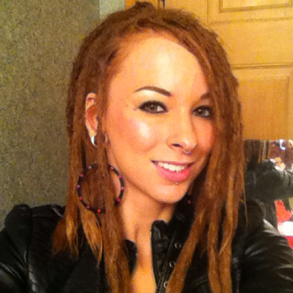 Michaela Erickson - Poshmark Profile Picture of Michaela Erickson (@missmichaela) on Poshmark