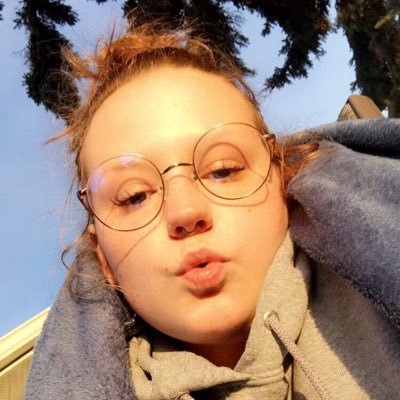 Profile Picture of 𝚓𝚕𝚒𝚗𝚐 (@JordanLing) on Twitter