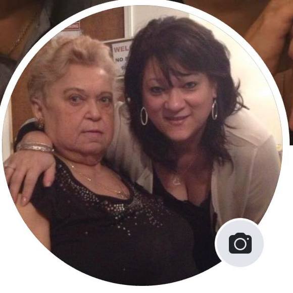 Profile Picture of Belinda Chavez (@bcchav) on Poshmark