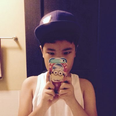 Profile Picture of Clarence Ching (@FluwelBird) on Twitter