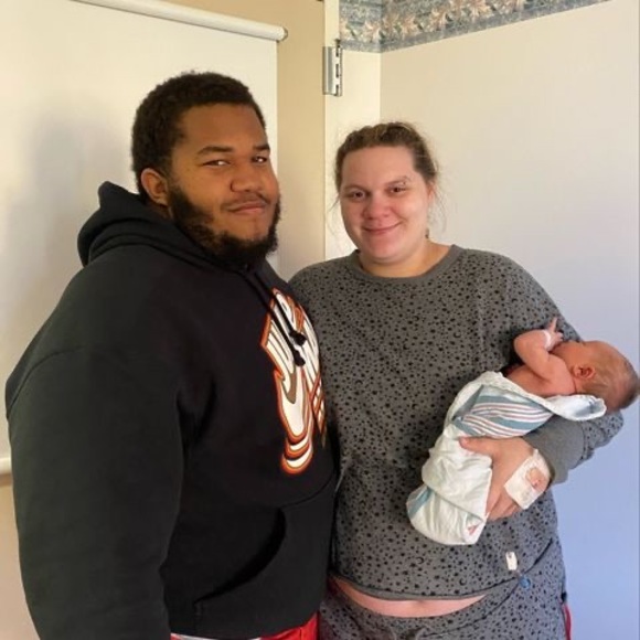 Profile Picture of Alexandra Olson (@aoshopping2001) on Poshmark