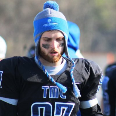 Profile Picture of Alex Barnhart (@alexbarnhart97) on Twitter