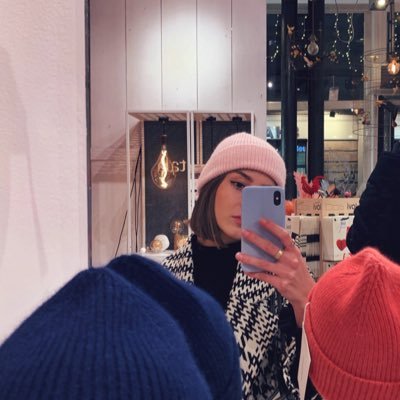 Profile Picture of Léa (@LeaQuinton) on Twitter