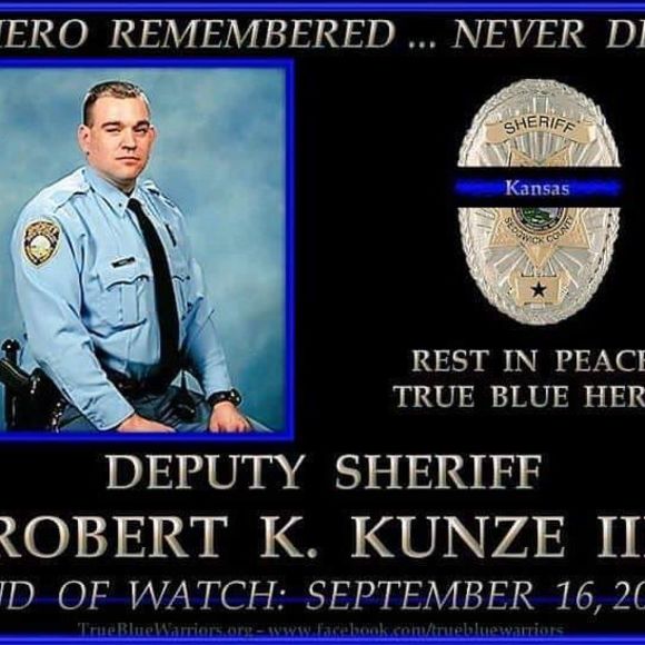 Profile Picture of Jordan Whitfield (@jordanwhitfi630) on Poshmark