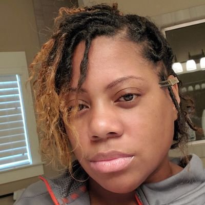 Profile Picture of I AM WHO I AM (@CharmaineBarnes) on Twitter