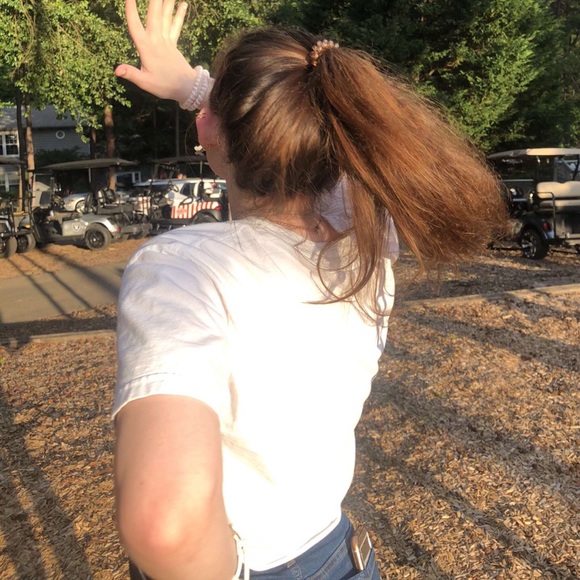Profile Picture of Kate Best (@uhkat3) on Poshmark