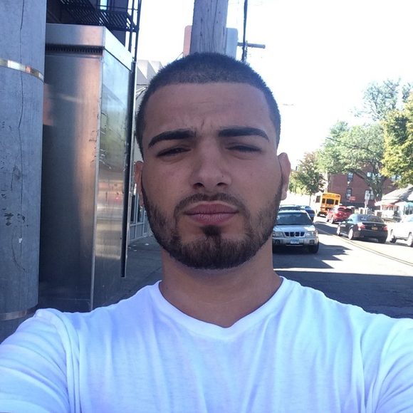 Profile Picture of Derek Rodriguez (@derekrodzz6) on Poshmark