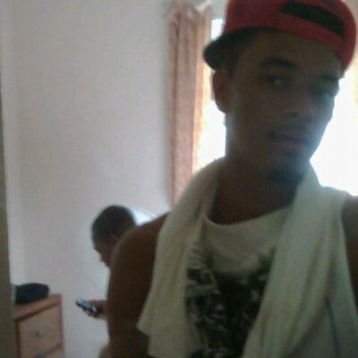 Profile Picture of Aaron Symonds (@aaron_symonds) on Twitter