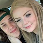 Profile Picture of 🌞✝️DAnny☮️🌸🍃 (@charley.danielle) on Instagram