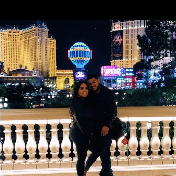 Profile Picture of Isabel Palma (@ipalma20) on Poshmark