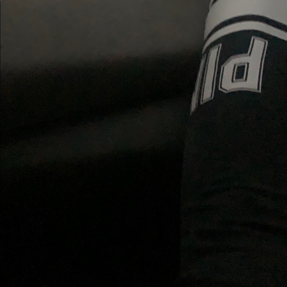 Profile Picture of Jessica Stapleton (@jessicastapl360) on Poshmark