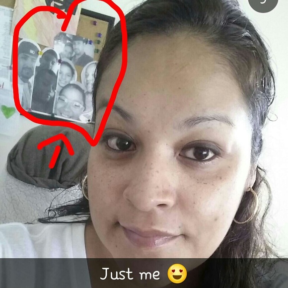 Profile Picture of Christina Perez (@cperez04) on Poshmark