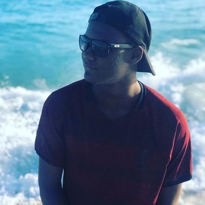 Profile Picture of King James $ (@Crf_Hector) on Twitter