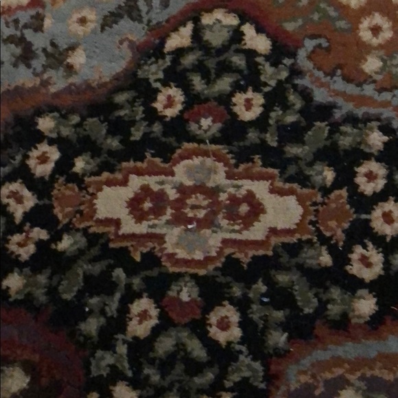 Profile Picture of Dina Nguyen (@dinanguyen) on Poshmark