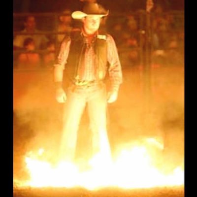 Profile Picture of Paul Stark (@36Stark) on Twitter